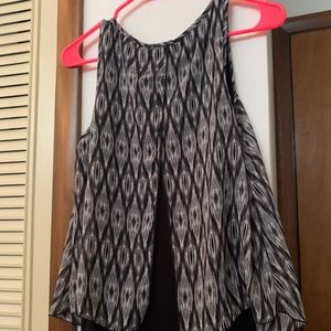 Gray and black open tank top